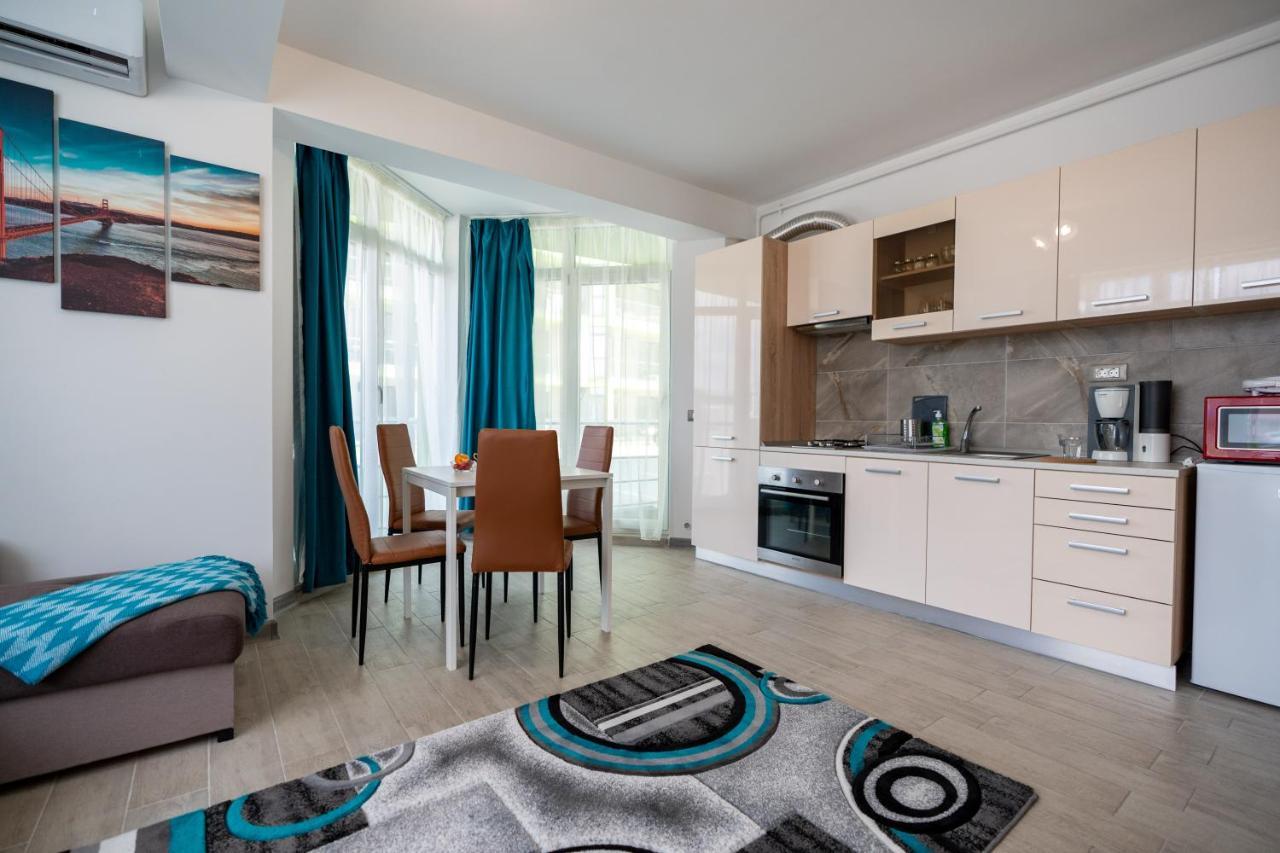 San Francisco Aparthotel Pool & Spa Mamaia Nord Navodari Dış mekan fotoğraf