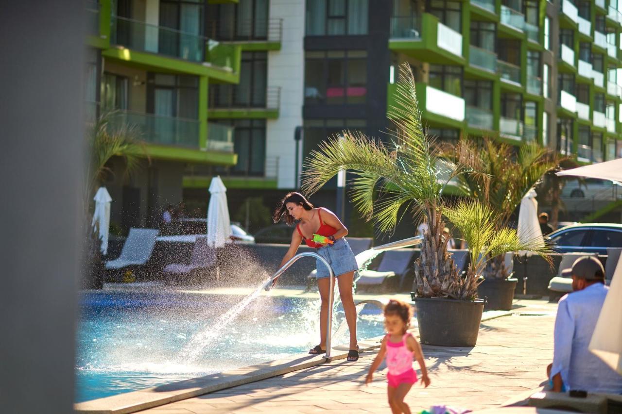 San Francisco Aparthotel Pool & Spa Mamaia Nord Navodari Dış mekan fotoğraf
